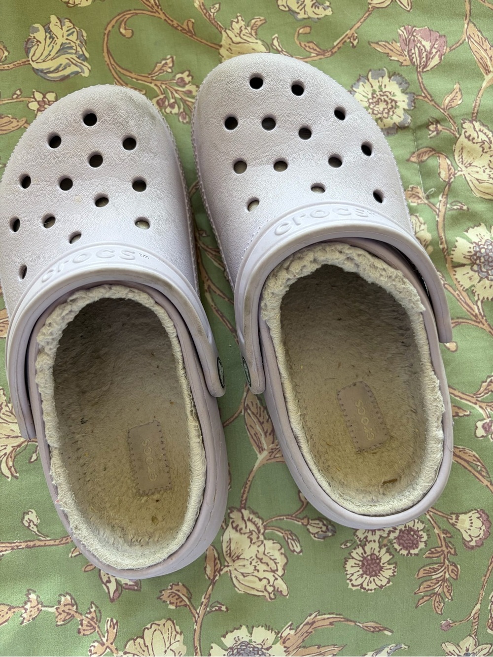 CROCS Plush-Lined Clog in Light Lavender